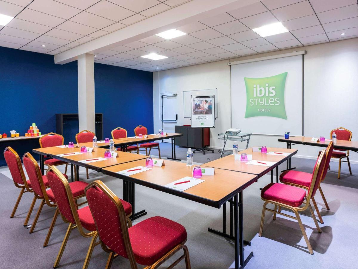 Отель Ibis Styles Бове Экстерьер фото