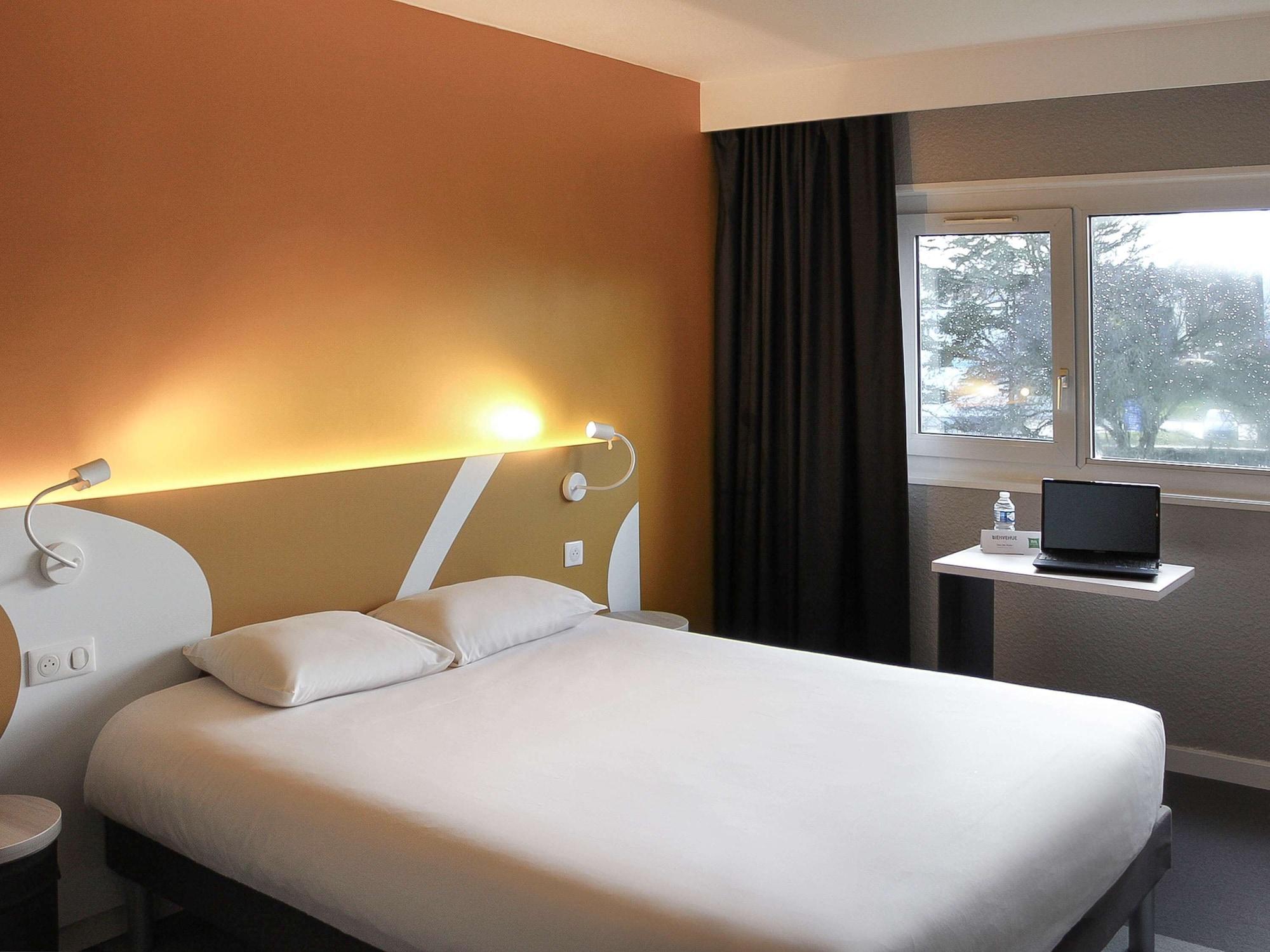 Отель Ibis Styles Бове Экстерьер фото