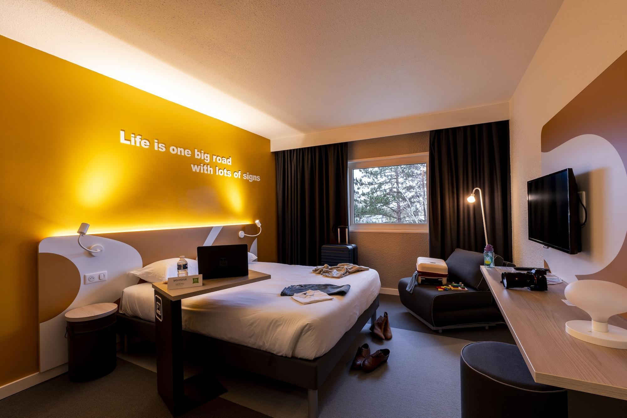 Отель Ibis Styles Бове Экстерьер фото